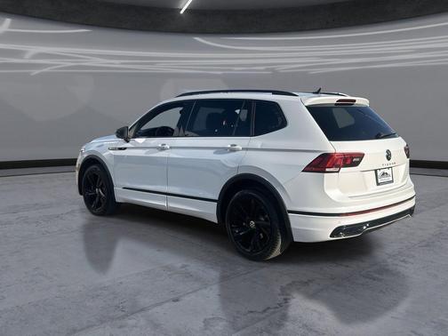 Opal White Pearl 2024 Volkswagen Tiguan 2.0T SE R-Line Black