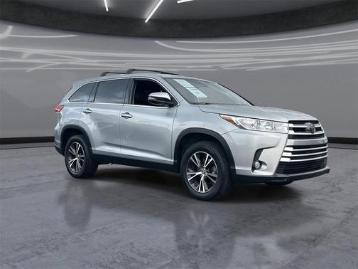 2019 Toyota Highlander LE Plus