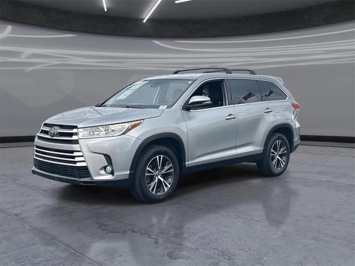 2019 Toyota Highlander LE Plus