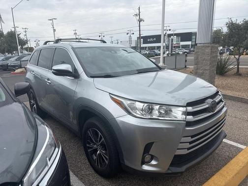 2019 Toyota Highlander LE Plus