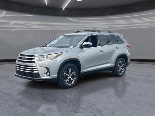 2019 Toyota Highlander LE Plus