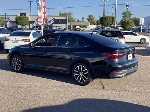 2026 Volkswagen Jetta 1.4T SE