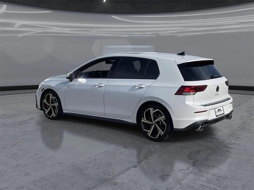 2026 Volkswagen Golf GTI 2.0T SE DSG