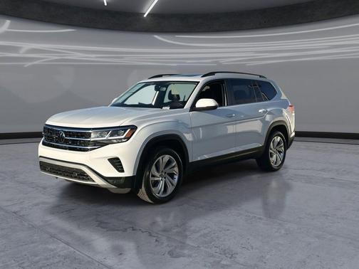 Pure White 2023 Volkswagen Atlas 3.6L SE w/Technology
