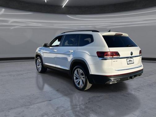 Pure White 2023 Volkswagen Atlas 3.6L SE w/Technology