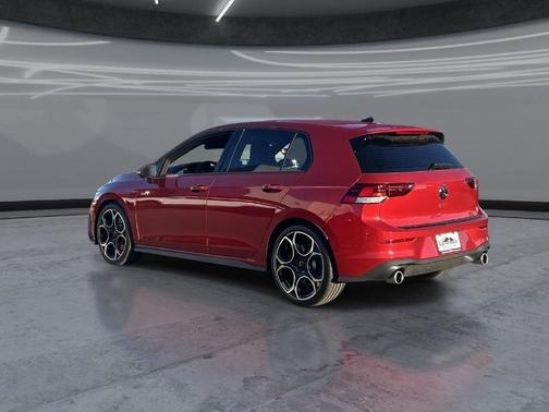 Kings Red 2026 Volkswagen Golf GTI 2.0T S DSG