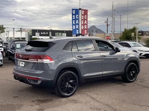2026 Volkswagen Atlas Cross Sport 2.0T SE w/Technology 4MOTION