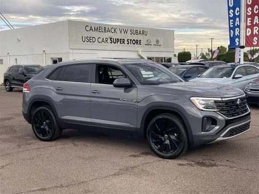 2026 Volkswagen Atlas Cross Sport 2.0T SE w/Technology 4MOTION