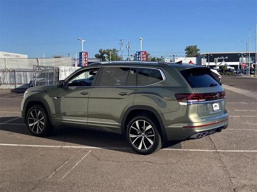2026 Volkswagen Atlas 2.0T SEL Premium R-Line 4MOTION