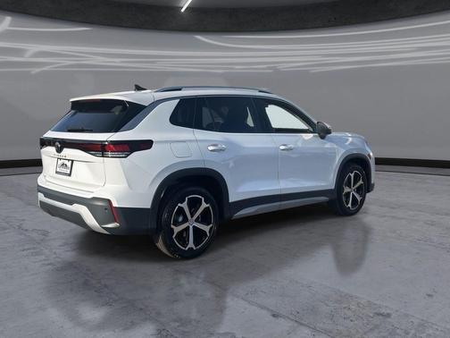 Pure White 2026 Volkswagen Tiguan 2.0T SE