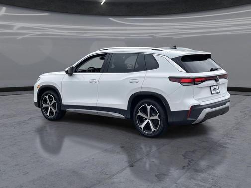 Pure White 2026 Volkswagen Tiguan 2.0T SE