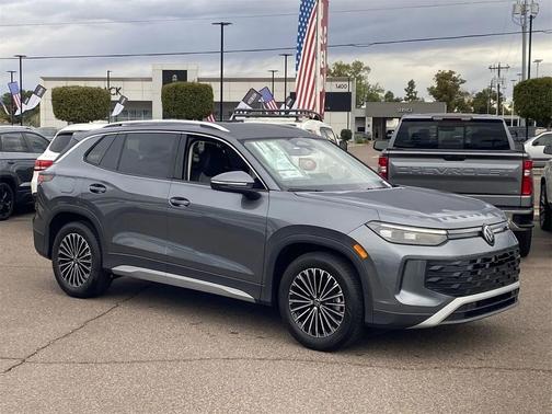 2026 Volkswagen Tiguan 2.0T S