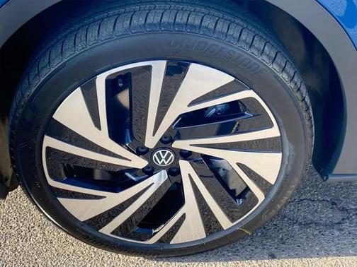 2025 Volkswagen ID.4 Pro S Plus