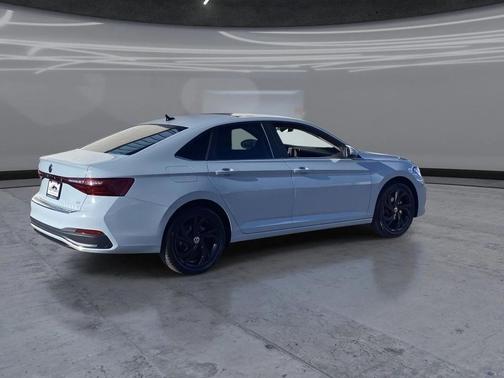 2026 Volkswagen Jetta 1.4T SE