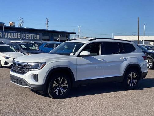 2026 Volkswagen Atlas 2.0T SE