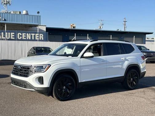2025 Volkswagen Atlas 2.0T SE w/Technology 4MOTION