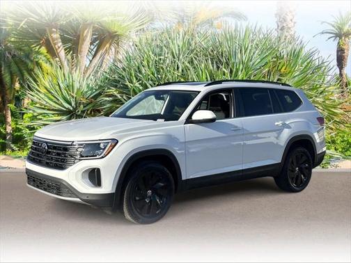 2025 Volkswagen Atlas 2.0T SE w/Technology 4MOTION