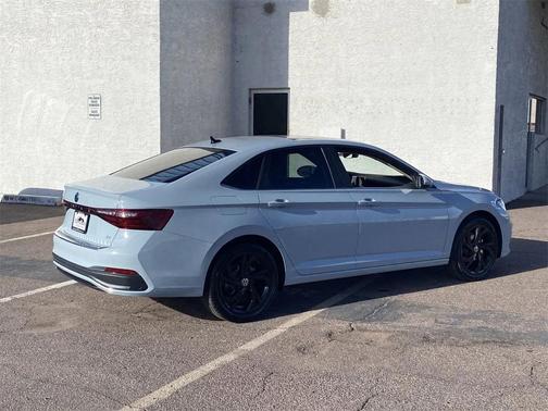 2026 Volkswagen Jetta 1.4T SE