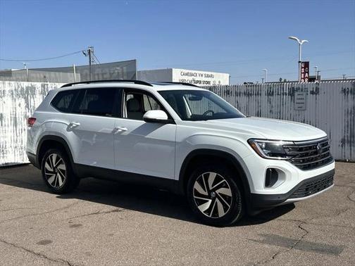 2025 Volkswagen Atlas 2.0T SE w/Technology