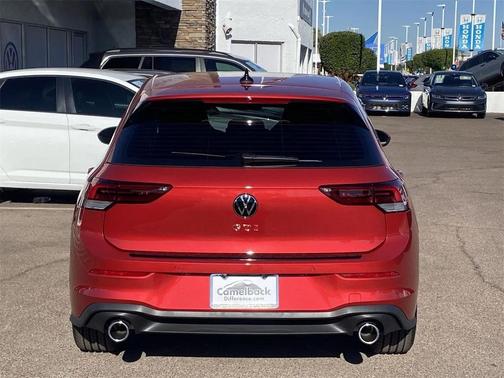 2025 Volkswagen Golf GTI 2.0T SE DSG