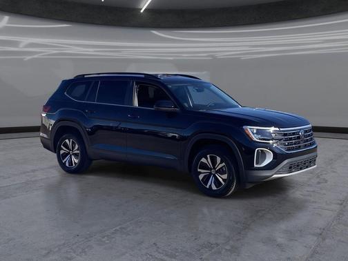 deep black pearl 2026 Volkswagen Atlas 2.0T SE