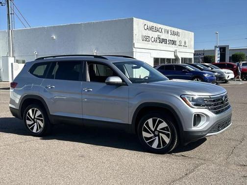 2025 Volkswagen Atlas 2.0T SE w/Technology