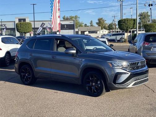 2023 Volkswagen Taos 1.5T SE