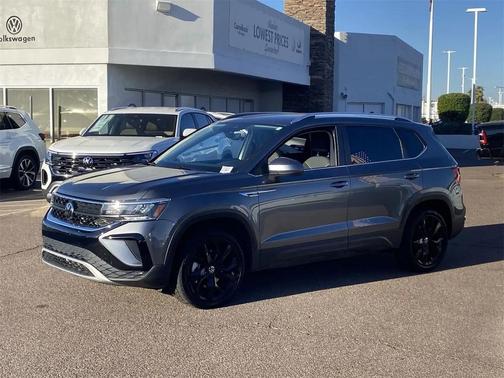 2023 Volkswagen Taos 1.5T SE