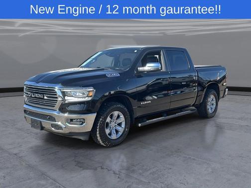 Diamond Black Crystal Pearlcoat 2023 RAM 1500 Laramie