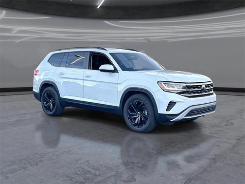 2023 Volkswagen Atlas 3.6L SE w/Technology
