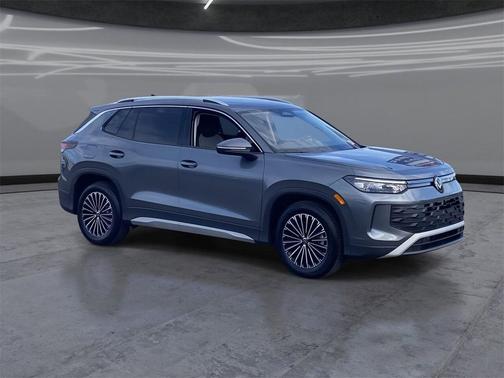 2025 Volkswagen Tiguan 2.0T S