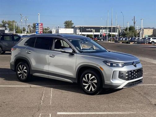 2026 Volkswagen Tiguan 2.0T S