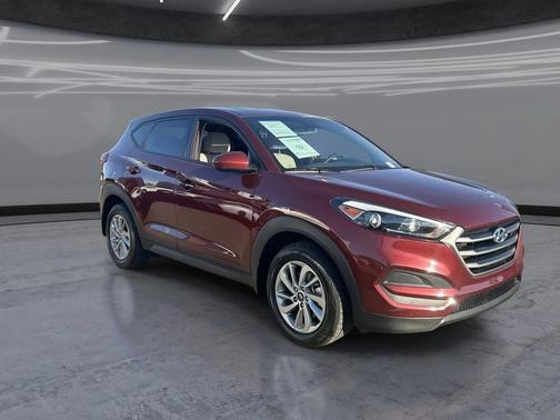 2016 Hyundai TUCSON SE