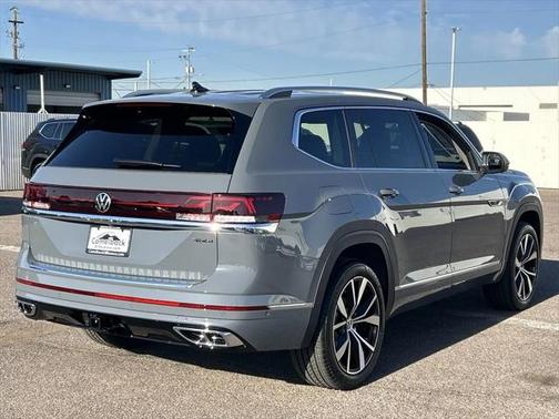 2025 Volkswagen Atlas 2.0T SEL Premium R-Line 4MOTION