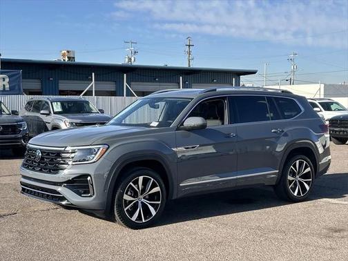 2025 Volkswagen Atlas 2.0T SEL Premium R-Line 4MOTION