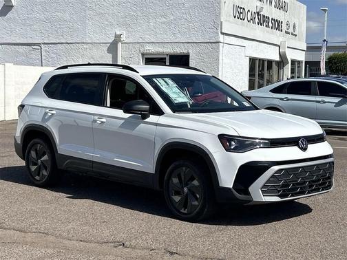 2025 Volkswagen Taos 1.5T S