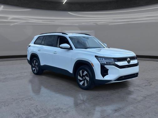 Opal White Pearl 2027 Volkswagen Atlas SE