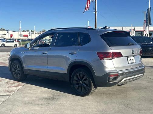 2022 Volkswagen Taos 1.5T S