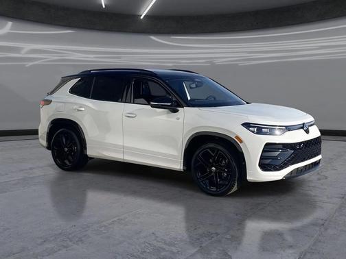 opal white with deep black roof 2026 Volkswagen Tiguan 2.0T SE R-Line Black