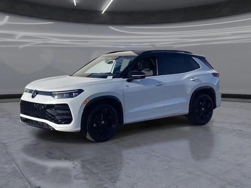 opal white with deep black roof 2026 Volkswagen Tiguan 2.0T SE R-Line Black