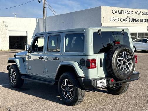 2024 Jeep Wrangler 4-Door Sahara 4x4