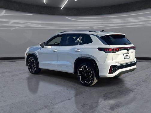 Opal White Pearl 2026 Volkswagen Tiguan 2.0T SEL R-Line 4MOTION