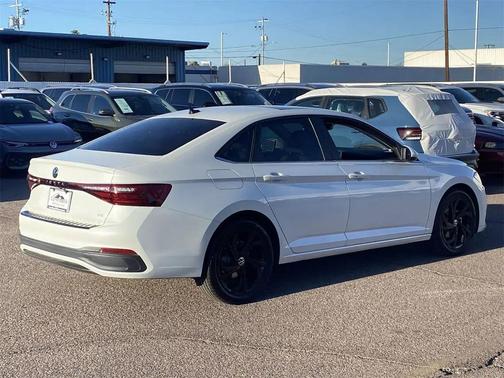 2025 Volkswagen Jetta 1.5T SE