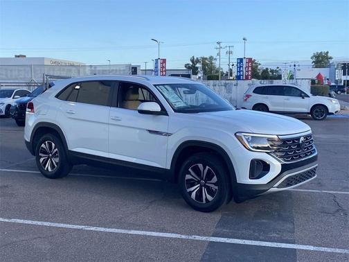 2026 Volkswagen Atlas Cross Sport 2.0T SE