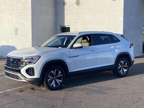 2026 Volkswagen Atlas Cross Sport 2.0T SE