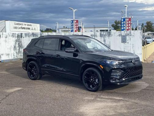 2026 Volkswagen Tiguan 2.0T SE R-Line Black