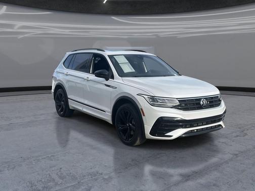 Opal White Pearl 2023 Volkswagen Tiguan 2.0T SE R-Line Black