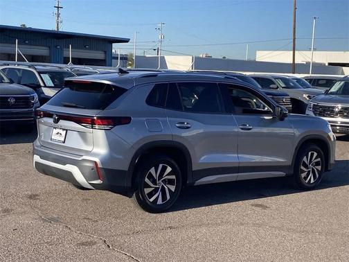 2025 Volkswagen Tiguan 2.0T S