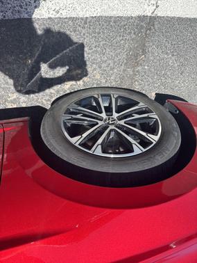Kings Red 2024 Volkswagen Jetta 1.5T Sport