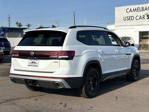 2025 Volkswagen Atlas 2.0T Peak Edition